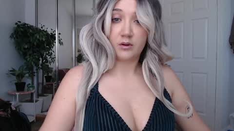 Snapshot of goddessemmy chatting on 05/06/26, 07:08 Goddess Emmy online show from 05/06/26, 07:08