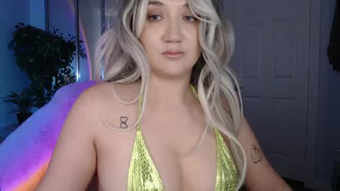 Snapshot of goddessemmy chatting on 05/12/26, 04:53 Goddess Emmy online show from 05/12/26, 04:53