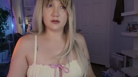 Goddess Emmy online show from 07/06/26, 05:04