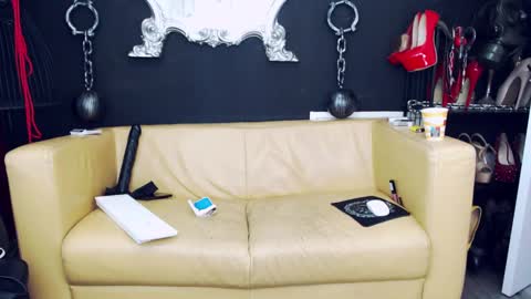 Goddess Georgia online show from 02/01/25, 04:00