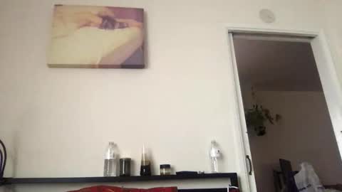   online show from 04/01/26, 09:56