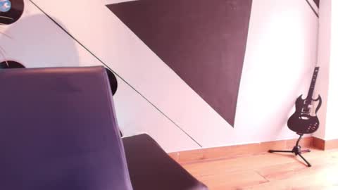 Julieta online show from 10/26/25, 06:14