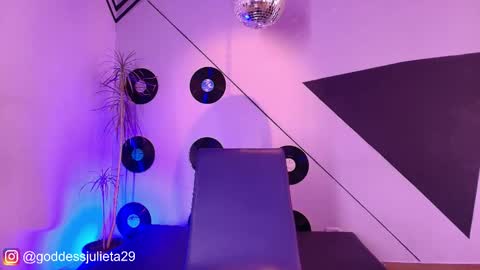 Julieta online show from 03/20/26, 06:46