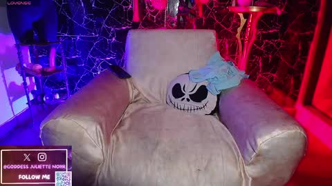 Goddes Juliette Noiir online show from 04/16/26, 10:49