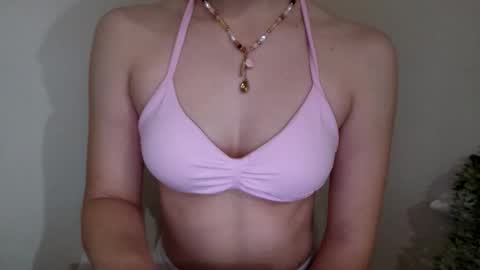 Snapshot of goddessmaya0 chatting on 05/24/26, 11:04 goddessmaya0 online show from 05/24/26, 11:04