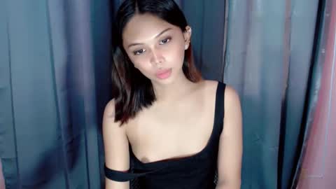 Snapshot of goddessofdesire_ chatting on 04/11/26, 04:50 MISS LOVELY online show from 04/11/26, 04:50