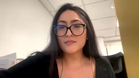 Snapshot of goddessxxrosexx chatting on 01/06/25, 09:32 GoddessxxRosexx online show from 01/06/25, 09:32