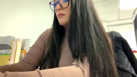 Snapshot of goddessxxrosexx chatting on 01/10/25, 09:42 GoddessxxRosexx online show from 01/10/25, 09:42