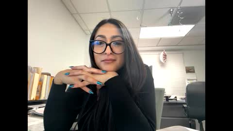 Snapshot of goddessxxrosexx chatting on 03/03/25, 09:48 GoddessxxRosexx online show from 03/03/25, 09:48