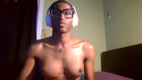 Snapshot of goddexx_kii chatting on 05/15/26, 10:55 goddexx_kii online show from 05/15/26, 10:55