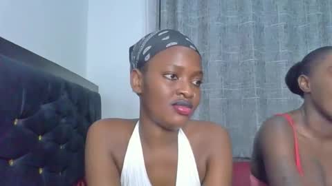 Snapshot of godess_lunah chatting on 06/07/26, 06:55 godess_lunah online show from 06/07/26, 06:55