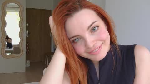 Snapshot of godessindubai chatting on 10/29/25, 01:24 godessindubai online show from 10/29/25, 01:24