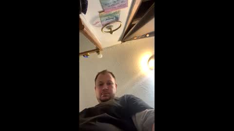 Snapshot of godgivenclimaxzz chatting on 02/01/25, 11:54 SirCumzalottt online show from 02/01/25, 11:54