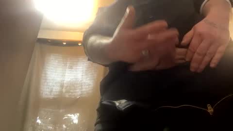 Snapshot of godgivenclimaxzz chatting on 02/06/25, 05:40 SirCumzalottt online show from 02/06/25, 05:40