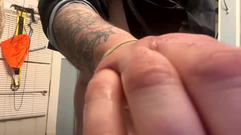 Snapshot of godgivenclimaxzz chatting on 02/07/25, 05:20 SirCumzalottt online show from 02/07/25, 05:20