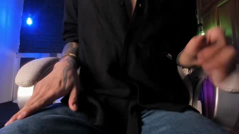 HUAN online show from 01/25/25, 06:01