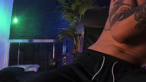 HUAN online show from 02/26/25, 03:10