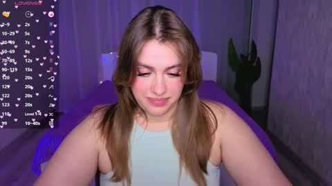 Snapshot of goga_li chatting on 10/11/25, 09:13 Lilya online show from 10/11/25, 09:13