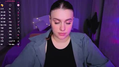 Snapshot of goga_li chatting on 11/11/25, 04:51 Lilya online show from 11/11/25, 04:51