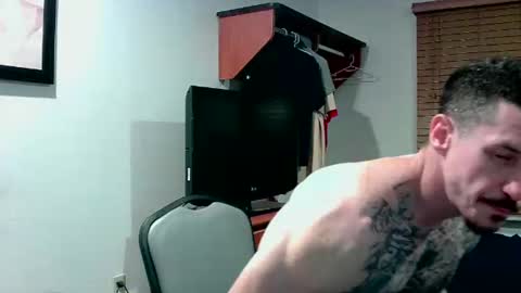 Snapshot of goinwild8900 chatting on 12/15/24, 02:19 goinwild8900 online show from 12/15/24, 02:19