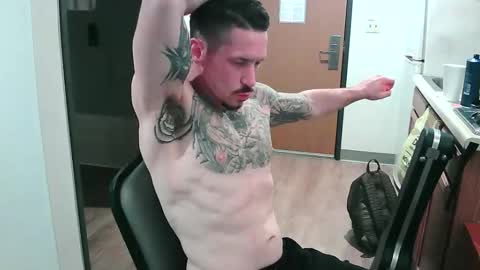 Snapshot of goinwild8900 chatting on 12/23/24, 11:25 goinwild8900 online show from 12/23/24, 11:25