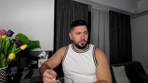 gold_alpha_boy online show from 11/13/25, 07:46