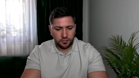 gold_alpha_boy online show from 05/17/26, 09:49
