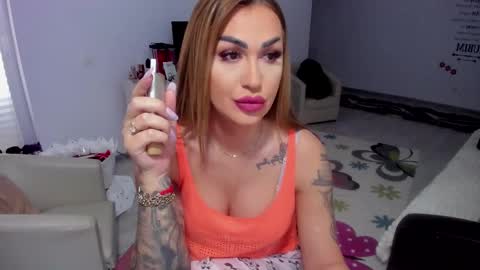 Snapshot of golddivine00 chatting on 03/02/25, 07:21 Nicole.. online show from 03/02/25, 07:21