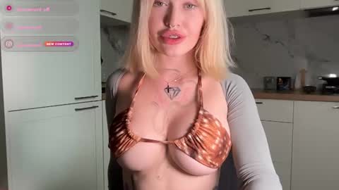 Aline meow   online show from 07/18/26, 03:27
