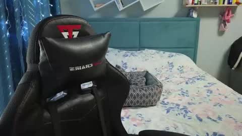 Golden boyyy21 online show from 02/01/26, 04:05