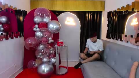 golden_girl_house online show from 09/09/25, 06:40