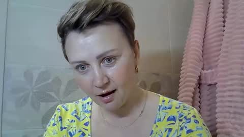 golden_kessie online show from 05/18/26, 08:03