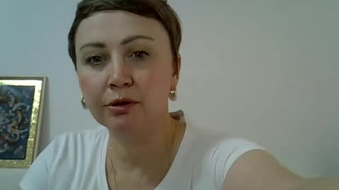 Snapshot of golden_kessie chatting on 06/17/26, 06:16 golden_kessie online show from 06/17/26, 06:16