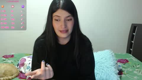 Snapshot of goldencandycotton chatting on 10/24/25, 06:54 goldencandycotton online show from 10/24/25, 06:54
