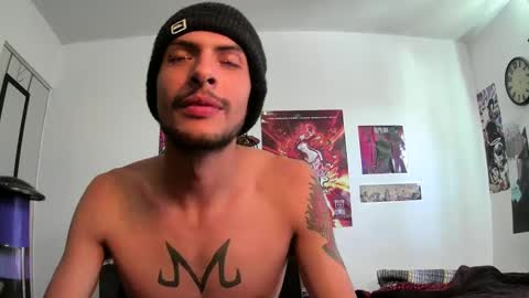 Snapshot of goldenflako chatting on 03/08/25, 07:42 goldenflako online show from 03/08/25, 07:42