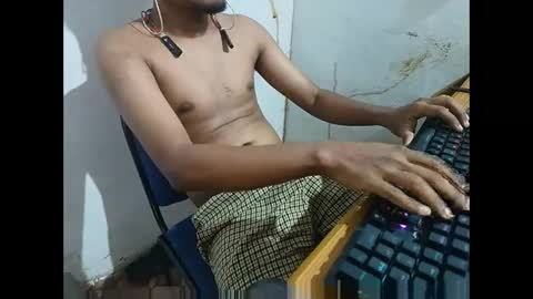 Snapshot of goldengodzilla69 chatting on 09/24/25, 07:33 goldengodzilla69 online show from 09/24/25, 07:33