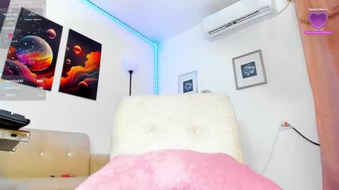 Snapshot of goldenhugecocktss chatting on 12/06/24, 09:54 May smith online show from 12/06/24, 09:54