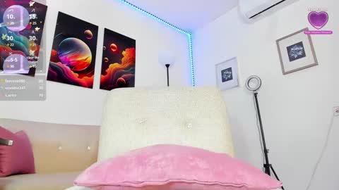 Snapshot of goldenhugecocktss chatting on 12/07/24, 09:50 May smith online show from 12/07/24, 09:50