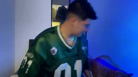 goldenknight33 online show from 12/03/25, 05:00