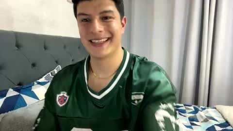 goldenknight33 online show from 01/07/26, 11:18