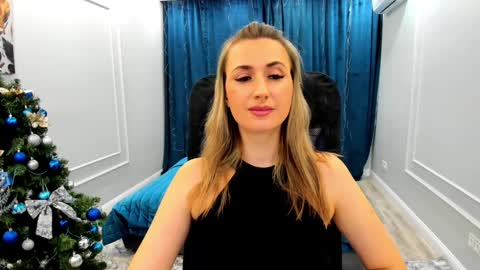 Snapshot of goldenlighte chatting on 01/12/25, 07:31 Olivia online show from 01/12/25, 07:31