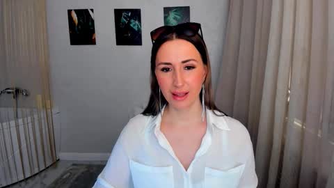 Olivia online show from 03/22/26, 03:32