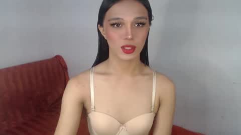 Lily is Gold online show from 02/15/25, 11:14