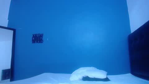 goldenn_ass1 online show from 03/03/25, 11:35