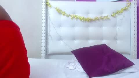 goldenn_ass1 online show from 10/21/25, 09:26