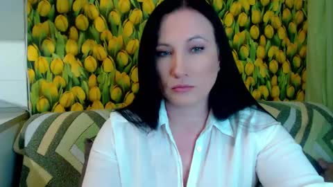 Snapshot of goldmoonn chatting on 03/01/25, 12:56 goldmoonn online show from 03/01/25, 12:56