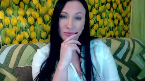 Snapshot of goldmoonn chatting on 03/01/25, 04:00 goldmoonn online show from 03/01/25, 04:00