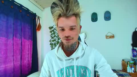 Goldy Loyal93 online show from 02/26/26, 03:22