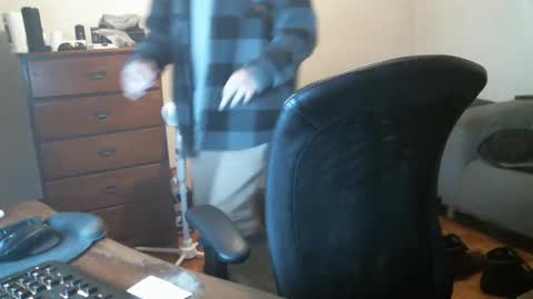 Snapshot of goleafzgo chatting on 12/08/24, 10:57 goleafzgo online show from 12/08/24, 10:57