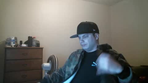 Snapshot of goleafzgo chatting on 03/01/25, 04:26 goleafzgo online show from 03/01/25, 04:26